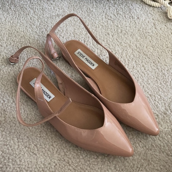 Steve Madden Pointy Flats - Picture 1 of 5